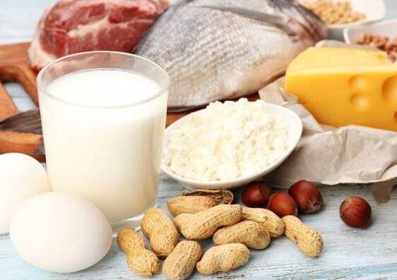 Produse lactate, pește, carne, nuci și ouă - dieta dietei proteice